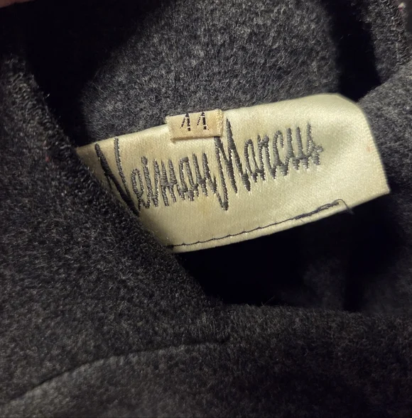 Vintage Giuliana Teso Italian Wool & Fur Coat, Neiman Marcus, Size 44 (12/14) - Picture 4 of 10